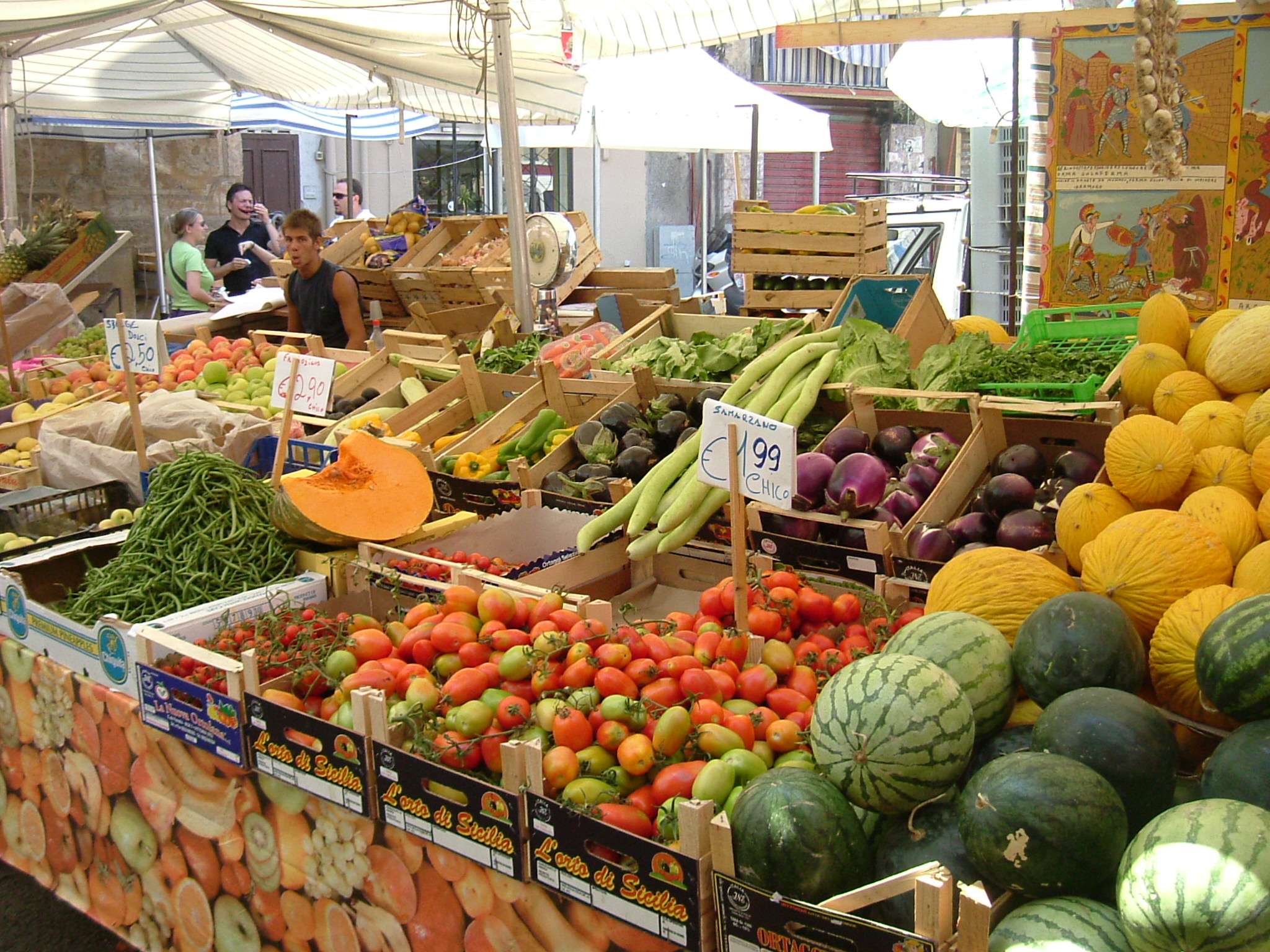 Ballaro market stalls in Palermo, the heart of the city's street food scene