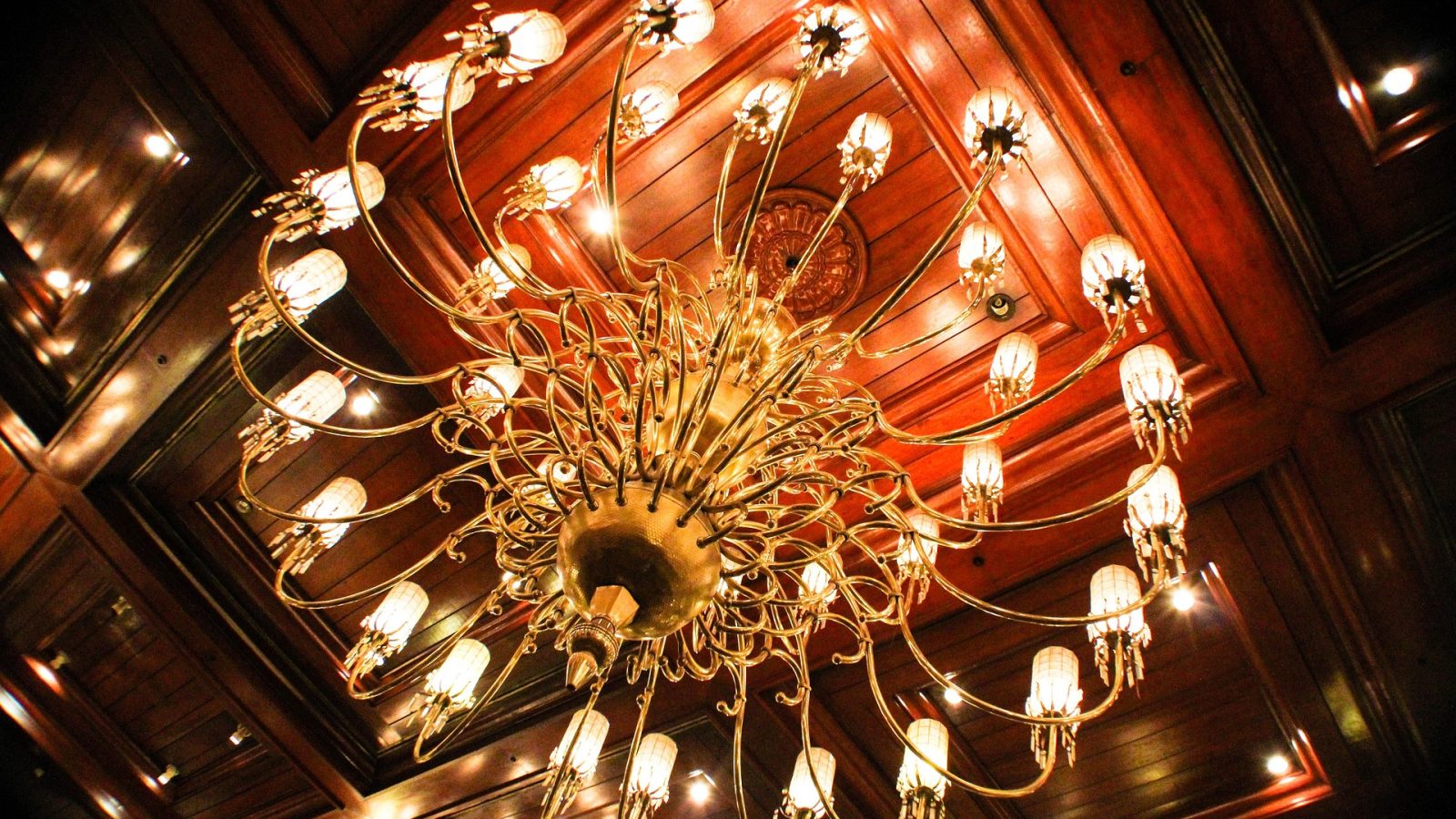 Elegant boutique hotel interior representing the hushpitality hotel trend